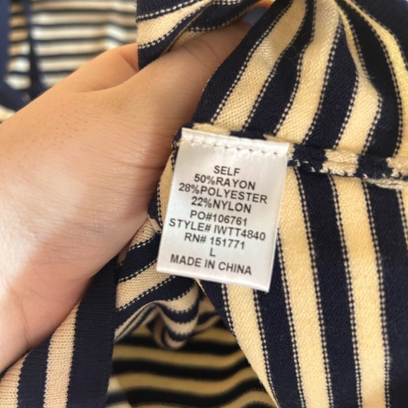 Cardigan Set - Picture 5 of 5